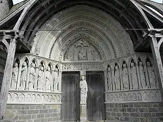 Western portal of the church of Saint Eliphe.