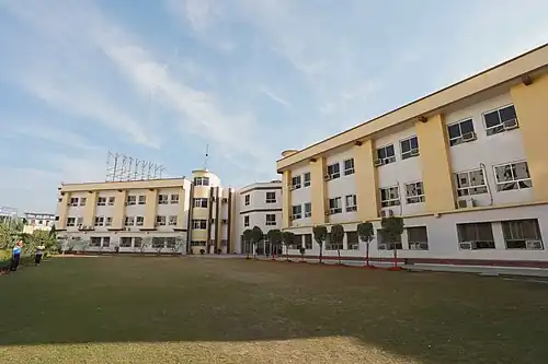 SRMPS - School Building