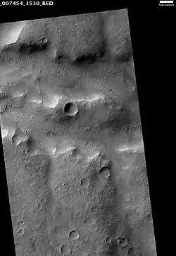 Samara Vallis in the Memnonia quadrangle, as seen by HiRISE. Scale bar is 500 meters long.