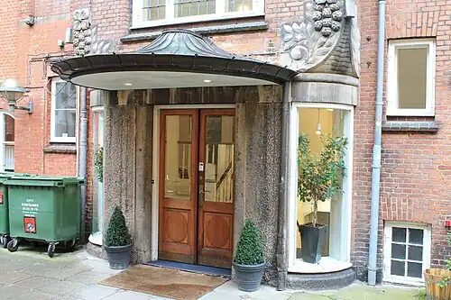 The hotel entrance in the courtyard.