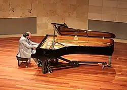 Sergey Musaelyan during his concert in San Francisco, USA, July 18, 2016