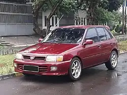 The third facelift 1996 "Fantastic Starlet" 1.3 SE-G 5-door (EP81), exclusively for Indonesian market only with facelifted JDM "Gi" bumpers and hood.