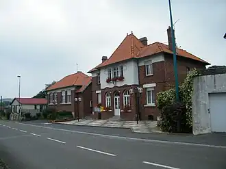 The town hall and school in Templeux-le-Guérard