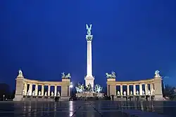 Heroes' Square at night