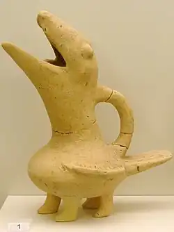 Bird shaped clay vessel from Koumasa, 2600–2300 BC, AMH.