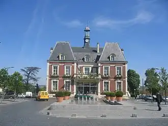 The Hôtel de Ville (town hall)