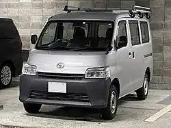 TownAce Van DX (S403M; facelift, Japan)