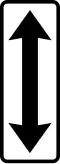 Repetition of the validity of a stop and parking prohibition sign placed perpendicular to the axis of the street