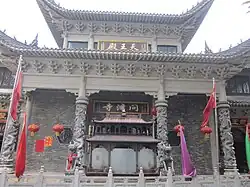 The Hall of Four Heavenly Kings at Wenjin Temple.